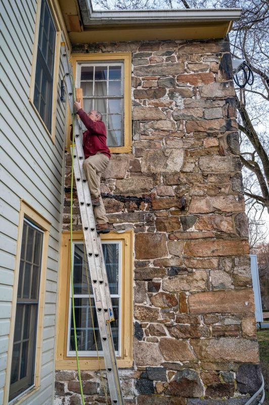 Local Brick Veneer Repair pros at work